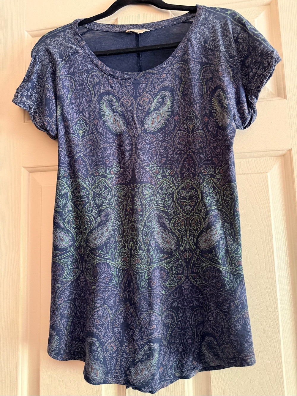 Lucky Brand Blue Paisley Short Sleeve Scoop Neck Tee